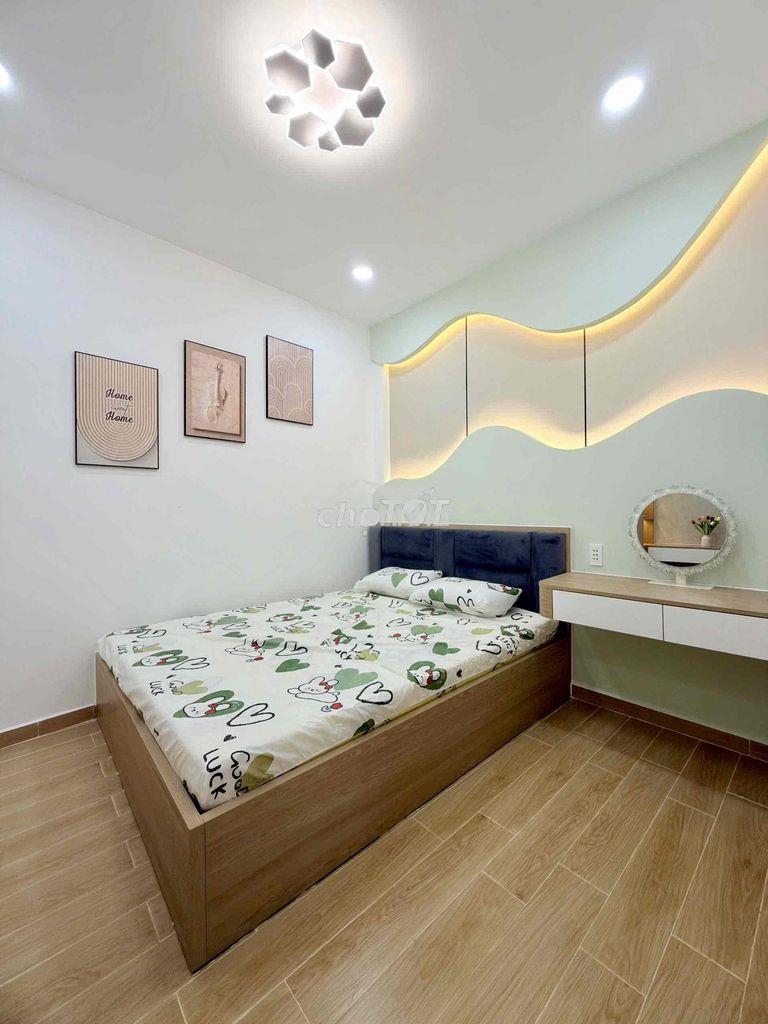 Hẻm 4m trường sa q.3 , ngang 4,2m , 3 tầng 3pn , nhỉnh 7ty - 4