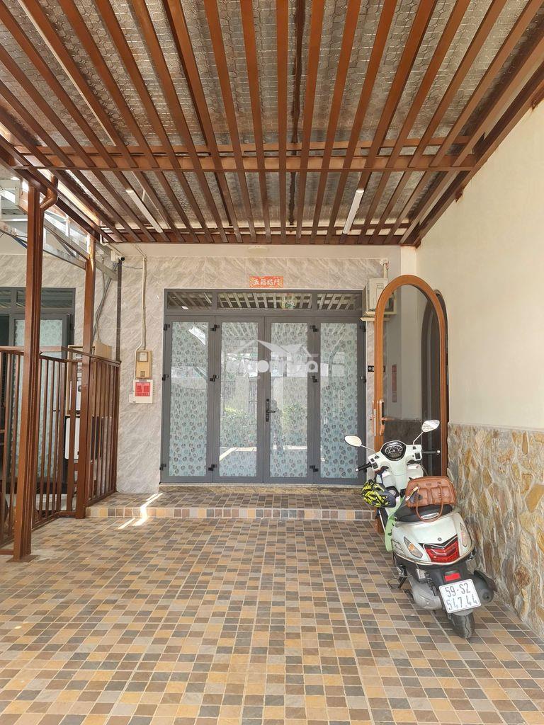 Căn hộ vừa ở vừa kinh doanh, phòng ngủ tách bếp, kế đường quang trung
