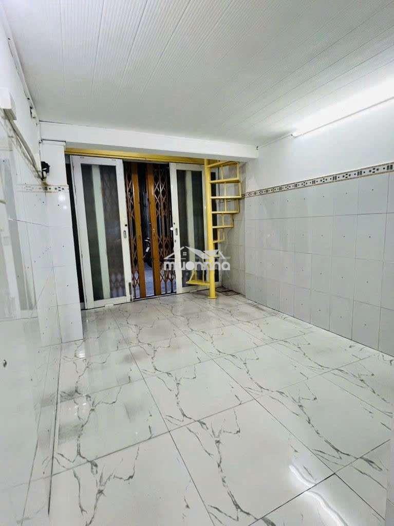 🏠🏠 Cho thuê nhà hẻm 5m đường cao đạt, p1, q5
💢 dt 3m ❌ - 3