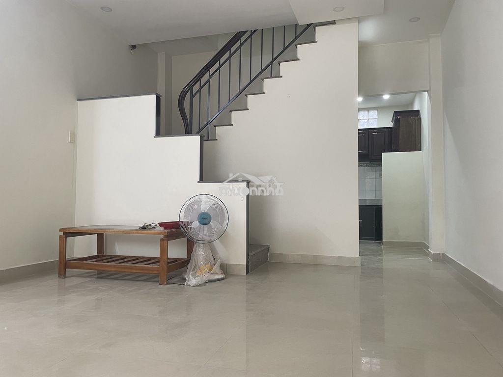 Mặt tiền hẻm 4m nhà đẹp mới toanh 2 tầng- 2 mặt hẻm - 4