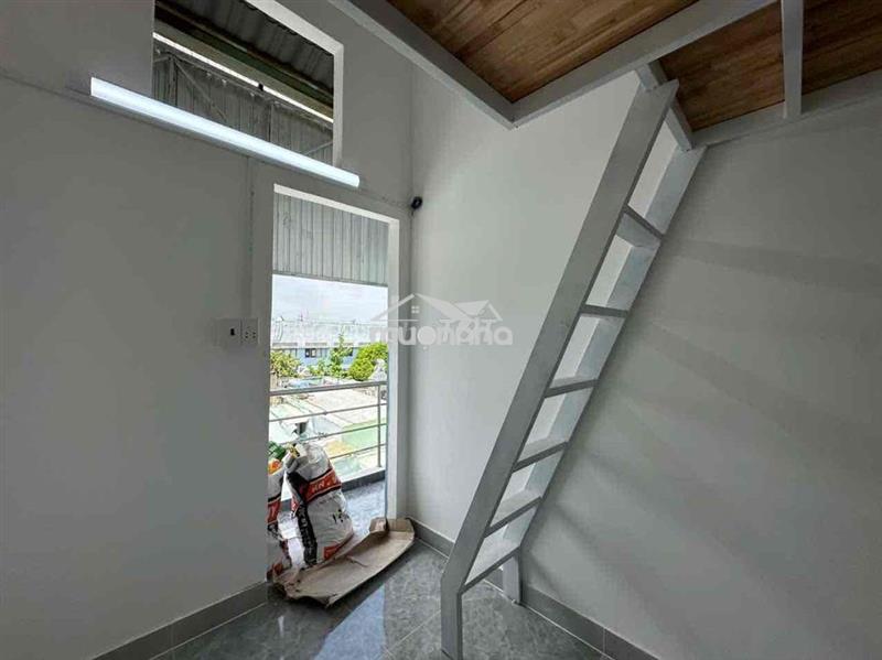 Duplex gác cao 945/26 lê đức thọ – giá chỉ 2,9 triệu