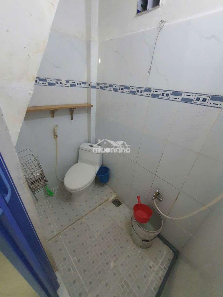 Nhà ở gia đình 4x6 1lầu 1pn 1wc - 4