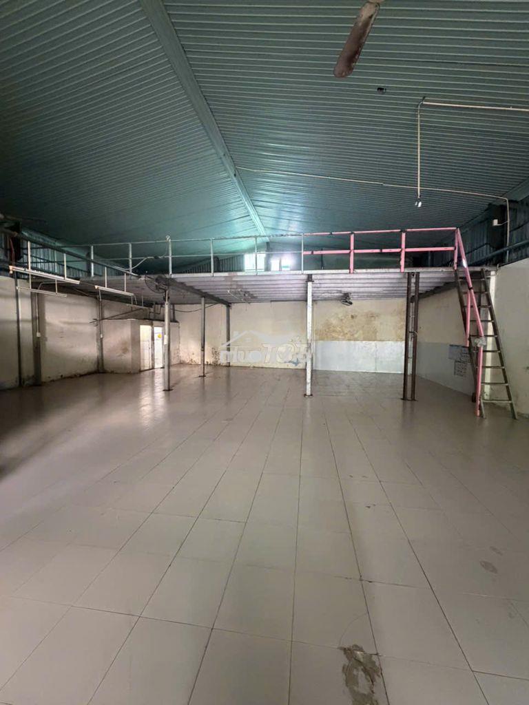 Cho thuê xưởng 200m, điện 3p, đường 10m, cách tô ký 200m - 4
