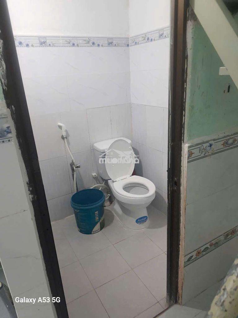 Nhà  cho  thuê  nguyên  căn   - 4