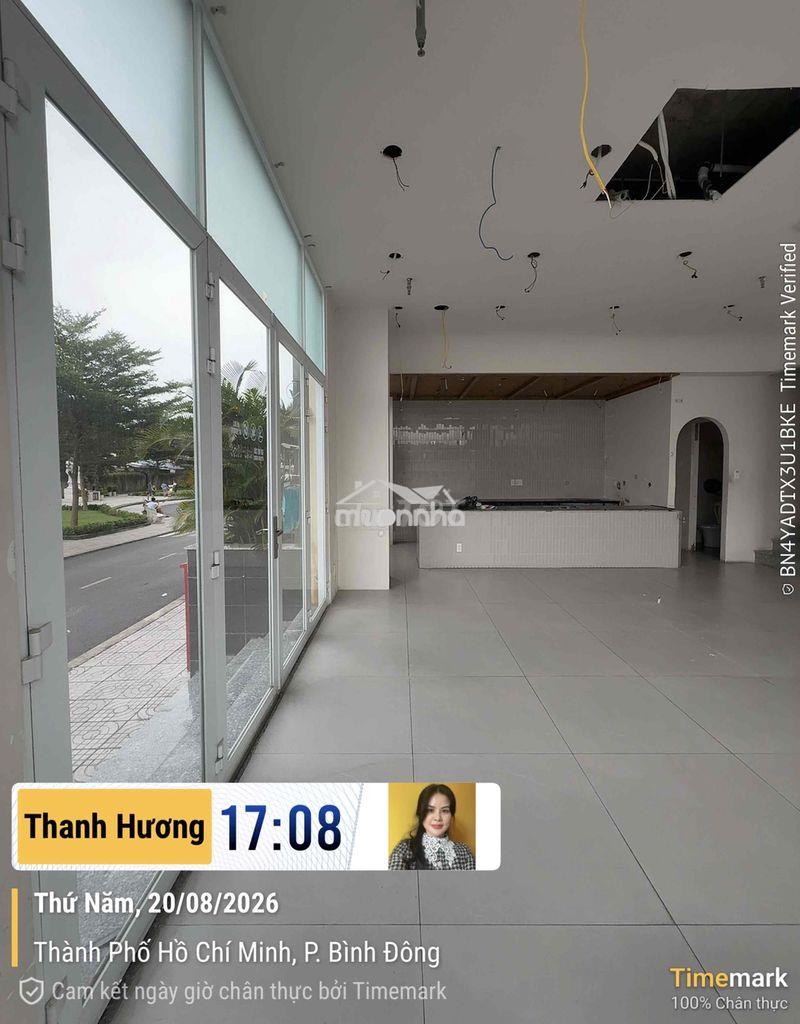 Cho thuê shop ngay cổng chính chung cư dreamhome; diện tích 150m2 - 3