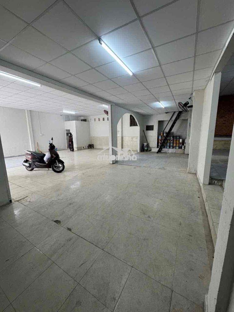 Nhà mặt tiền số 7 vào 10m, đường xe tải, ở hoặc làm kho bãi, tiện nghi - 4