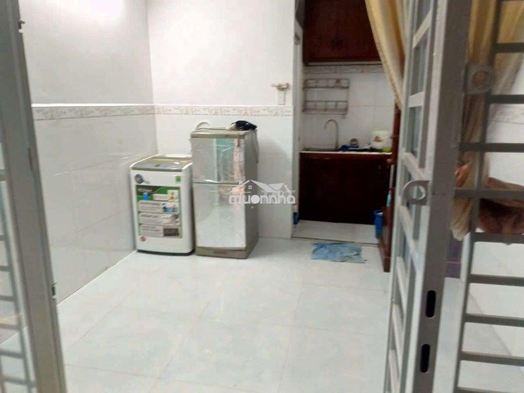 Nhà nhỏ điện nước chính, gần chợ tân quy. trường học - 3