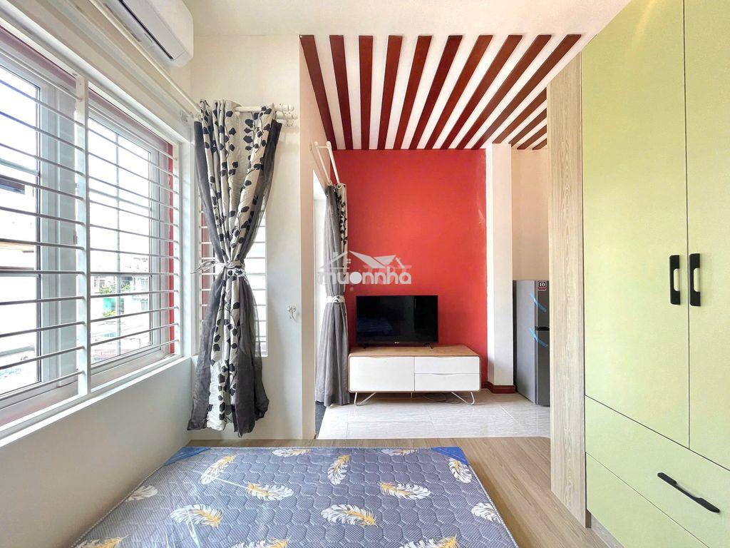 Studio cửa sổ ban công thang máy ngay đh ueh huflit hoa sen bách khoa - 4
