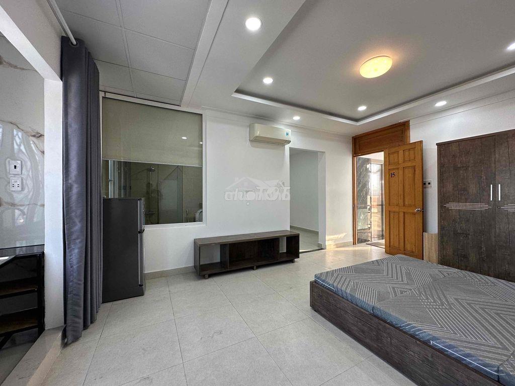 Căn hộ dịch vụ - 2 phòng ngủ / full nội thất - 4