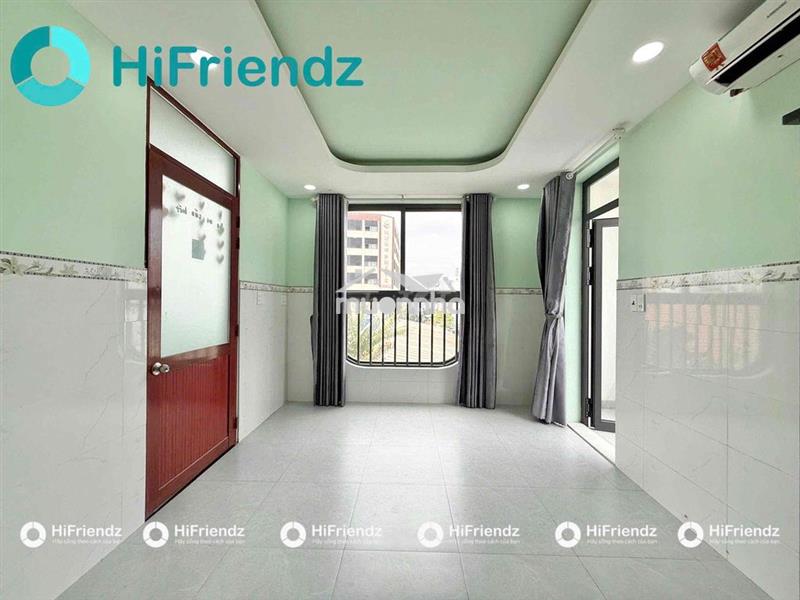 Cho thuê căn hộ dịch vụ ban công sẵn nội thất kế bên bx miền tây