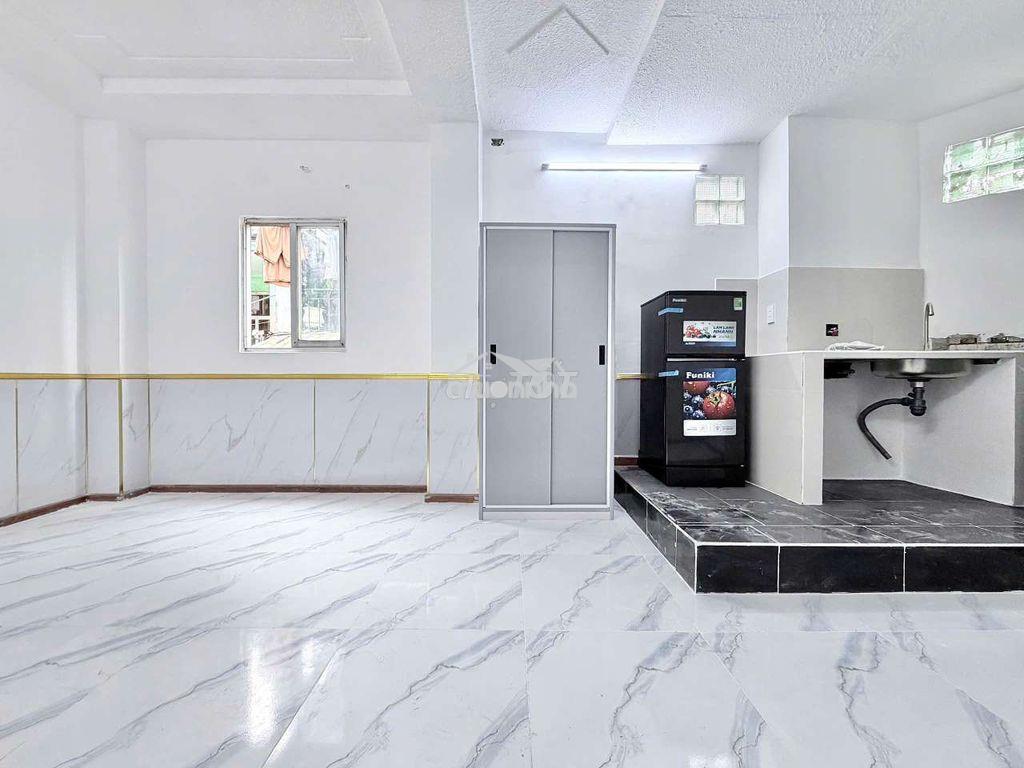Phòng studio cửa sổ trời - full nội thất - 5p aeonmall tp - hỗ trợ cọc - 2
