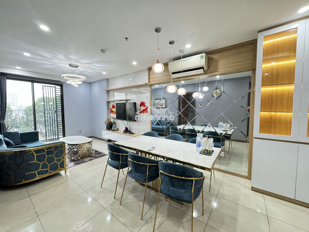 Cho thuê căn hộ 2pn hà đô centrosa ở liền nội thất luxury giá từ 23tr - 3