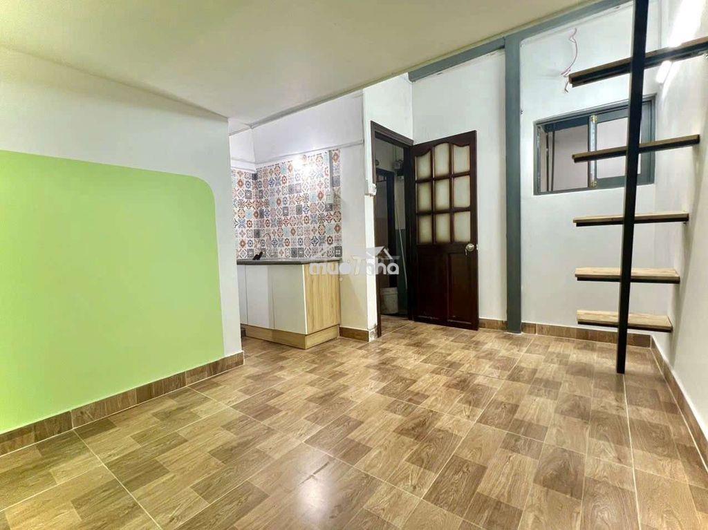 Phòng có gác rộng rãi ngay sát các trường đh lớn - 4