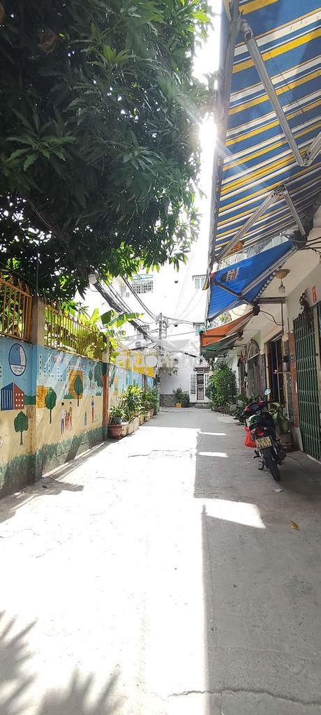 Nhà đẹp giá tốt hem xe hơi 🚘 . p 15 q8 - 3