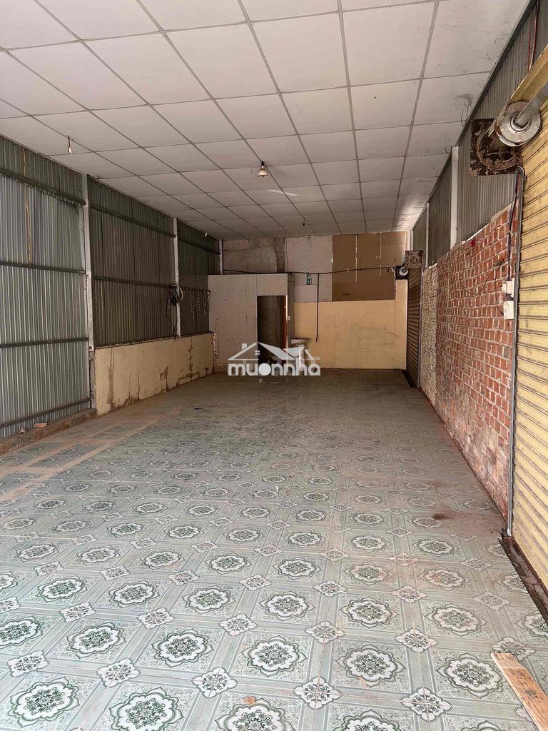 Cho thuê nhà kho, có thể ở hoặc chứa hàng ở thuận giao