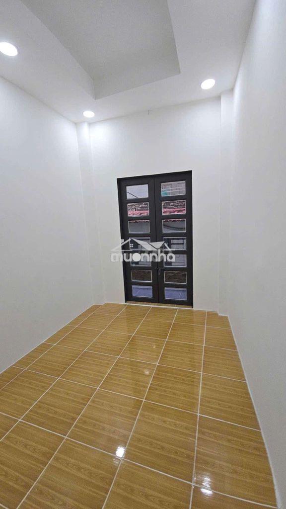 Nhà trần hưng đạo 3 lầu sổ riêng hoàn công đâỳ đủ - 4