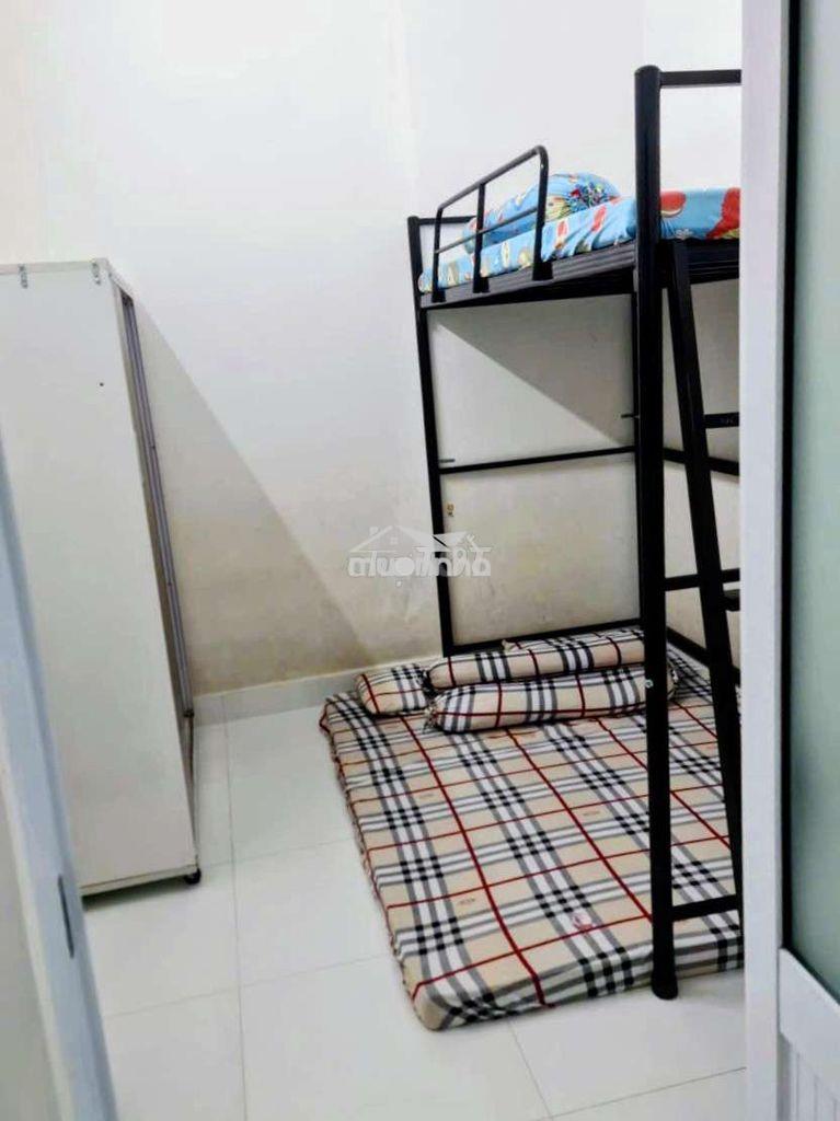 Cho thuê nhà quận 5 đủ tiện nghi - 2