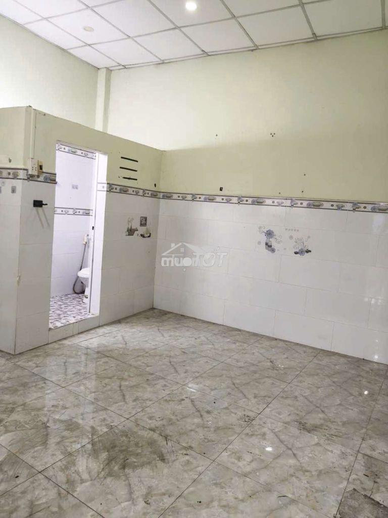 Cho thuê nhà gần mặt tiền tạ uyên,q11- 3x18m- 2 p 2w- kd nhỏ được - 4