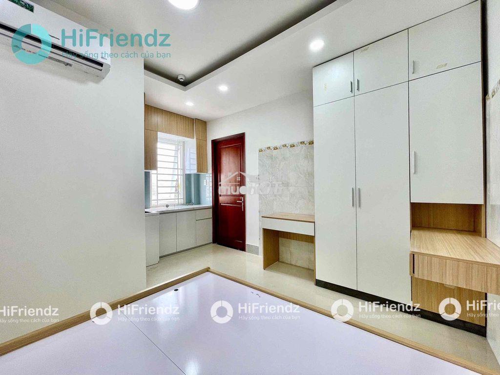 Studio của sổ trời - thích quảng đức - iuh, hv hàng không, đh gia định - 2