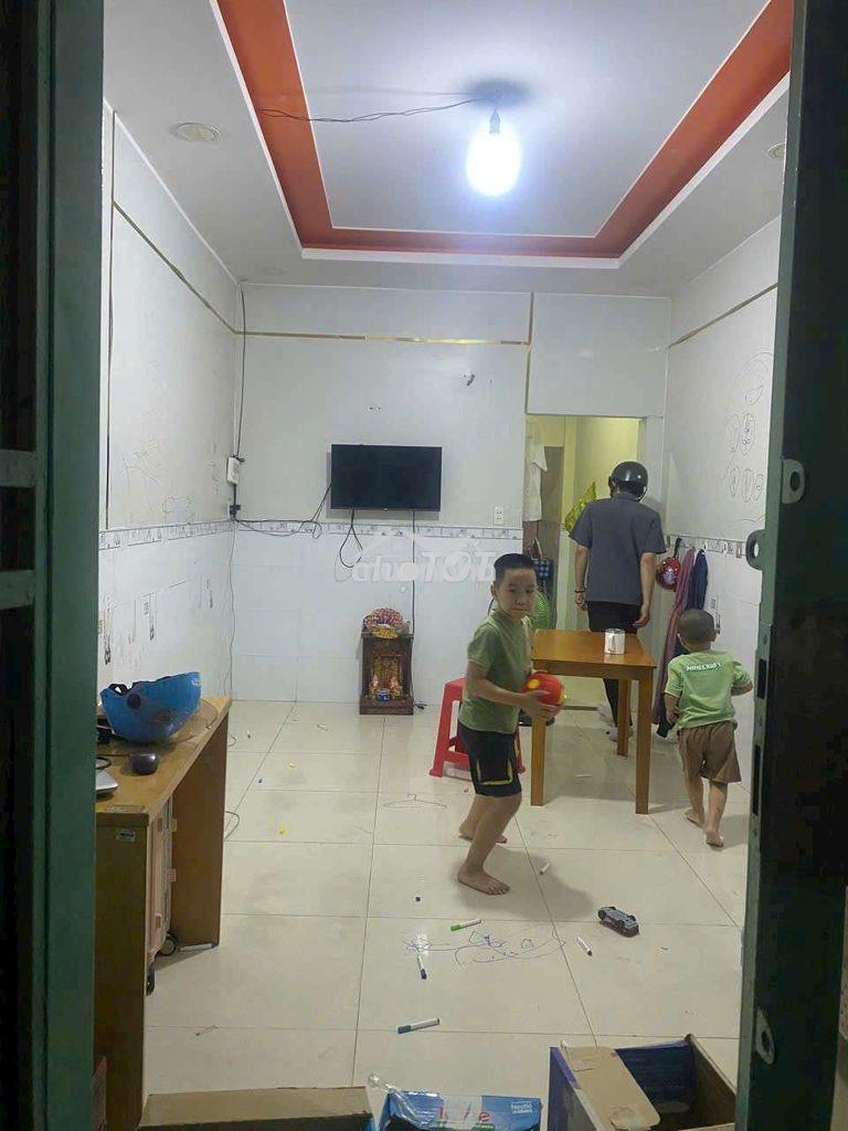 Cho thuê nhà 1 trệt 1 lầu - 2