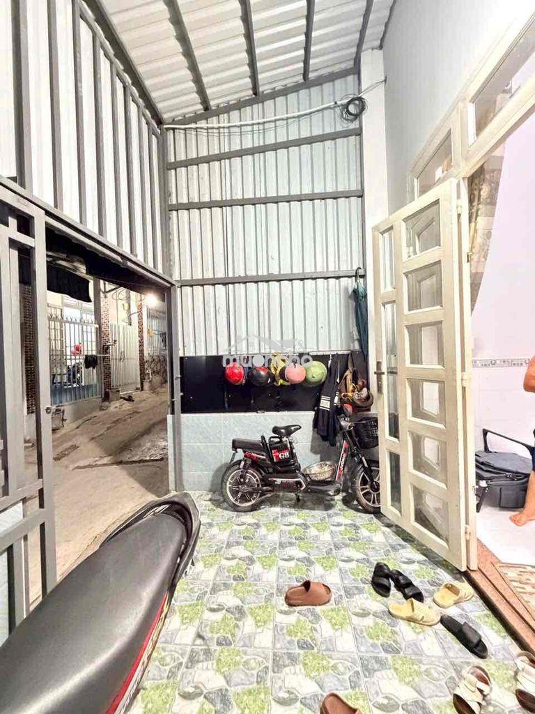 Bán nhà 1 trệt 1 gác đúc ( sc) gần chợ hoá an. dt: 64m2. giá: 1ty150 - 4