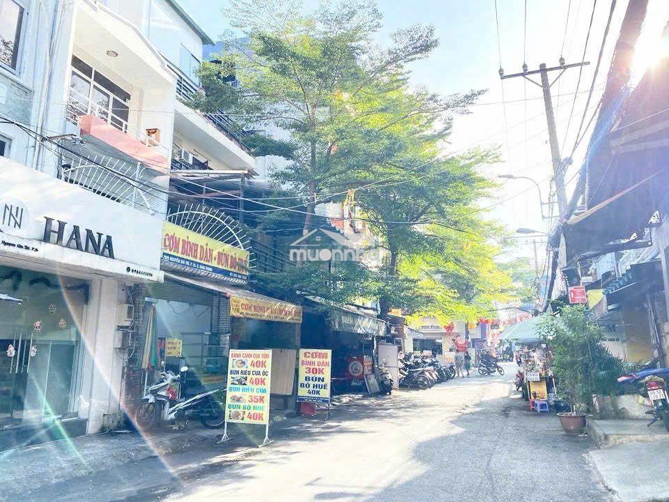 𝐇𝐞̉𝐦 𝐕𝐈𝐏 𝐍𝐆𝐔𝐘Ễ𝐍 𝐆𝐈𝐀 𝐓𝐑í (𝐃𝟐), 𝐏.𝟐𝟓, 𝐁ì𝐧𝐡 𝐓𝐡𝐚̣𝐧𝐡 - 𝐍𝐠𝐚𝐲 đ𝐚̣𝐢 𝐇𝐨̣𝐜 𝐇𝐔𝐓𝐄𝐂𝐇 - 2