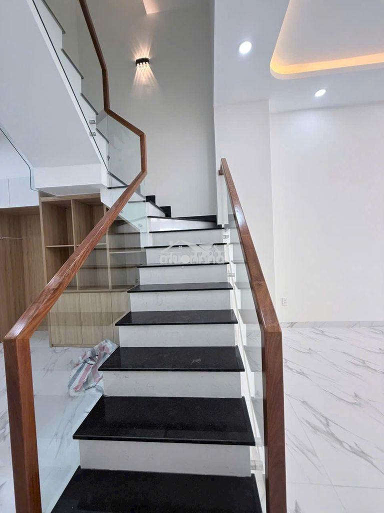 Chính chủ giảm 400tr bán trong 7 ngày nhà xây mới 1/kênh tham lương - 4