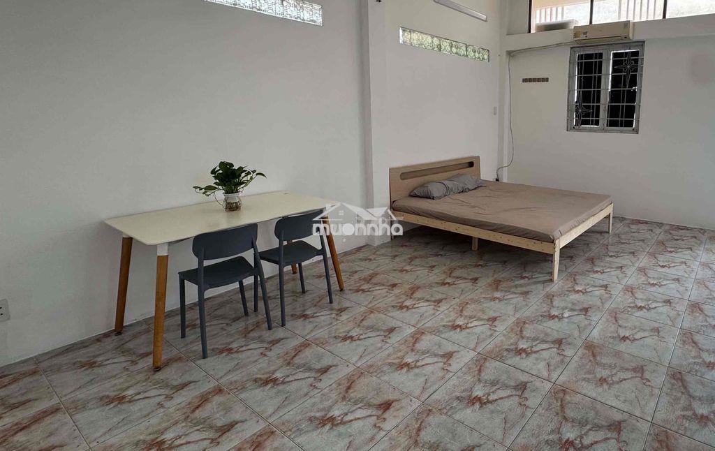 Phòng rộng lạc long quân - 2