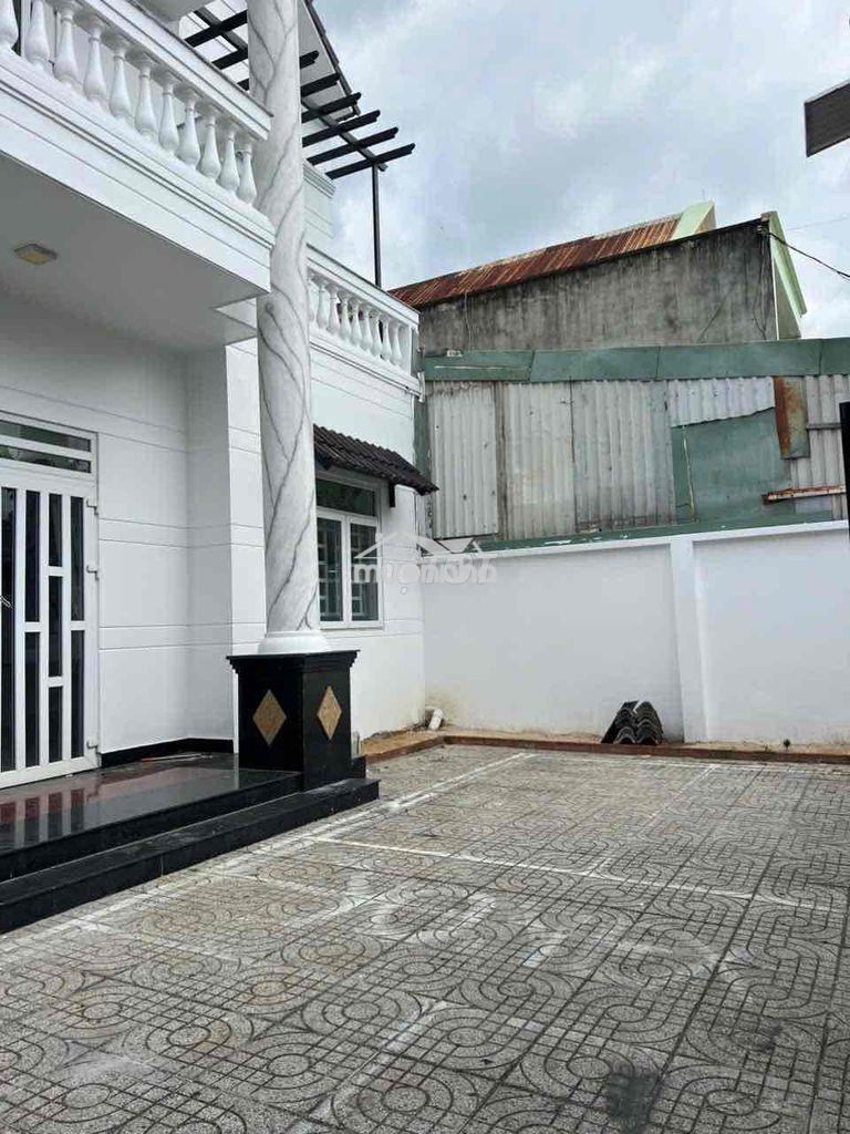 Cho thuê nhà mái thái phú mỹ - 2