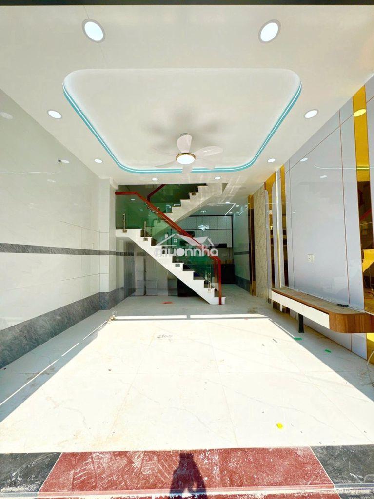 Nhanh nhà mới 2tầng hxh chiếnlược gần chợ 32m² full nộithất chỉ 3.13tỷ - 2