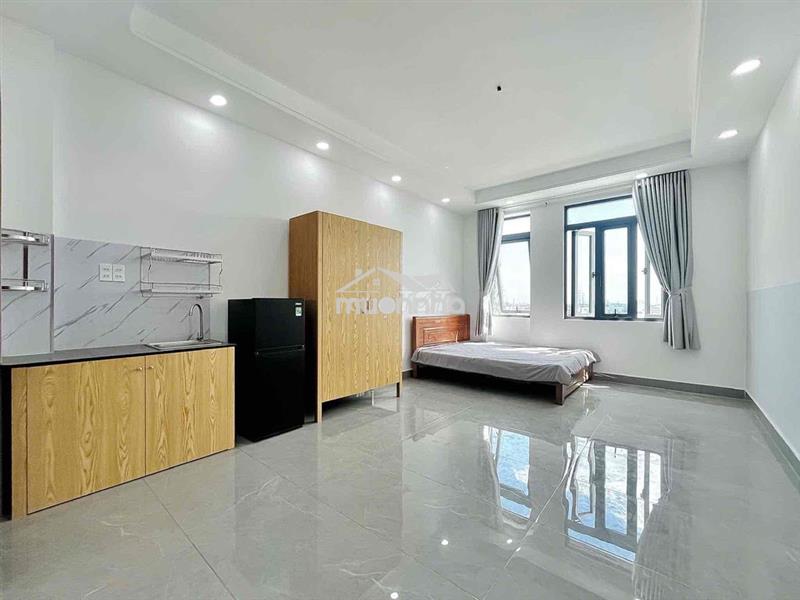 Studio cửa sổ trời rộng 30m2😍 full nội thất