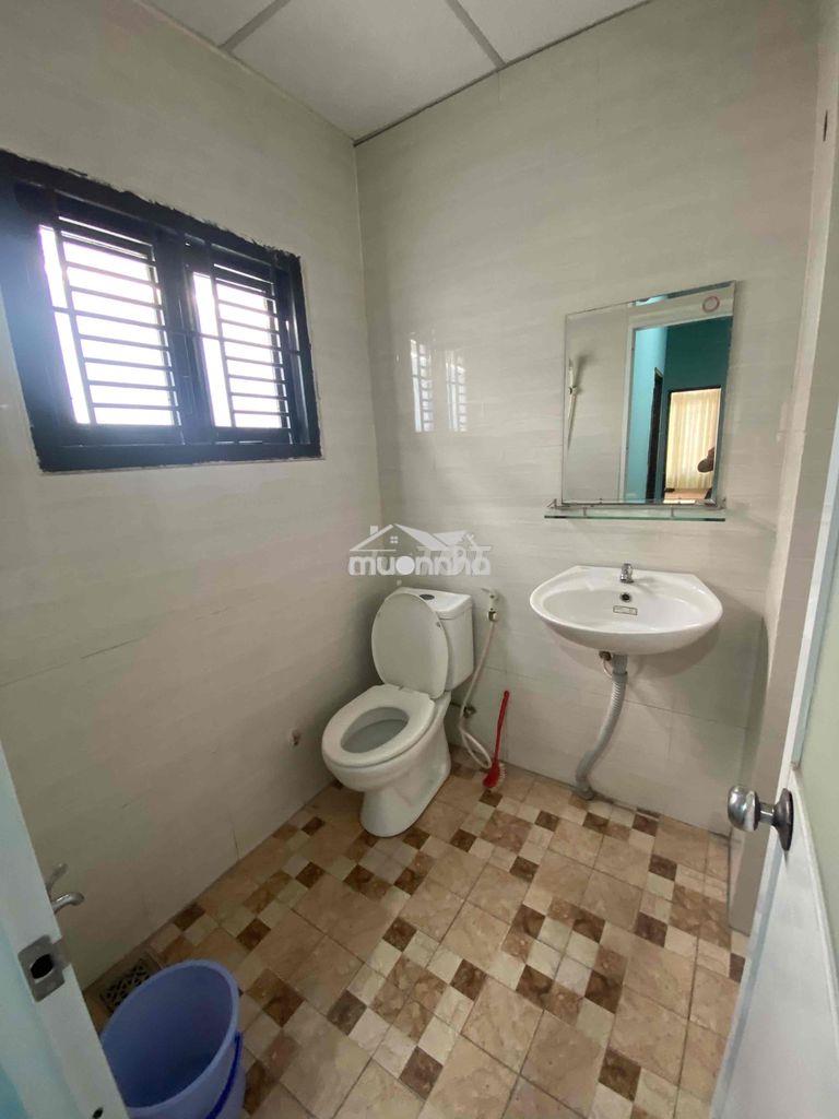 Nhà 4 x 14, đúc 1 lửng , 1 lầu , 3pn , 3wc. chốt 10tr/ tháng - 4