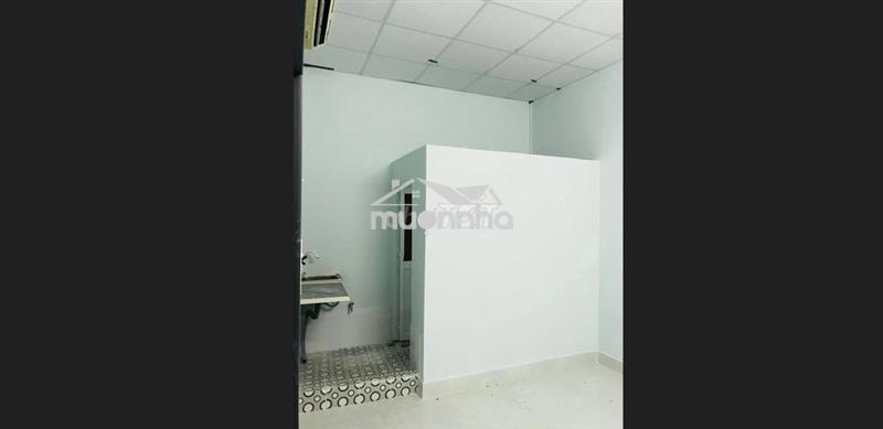 Chỉ 2,2 triệu ( sẵn máy lạnh + máy giặt ) p tây thạnh