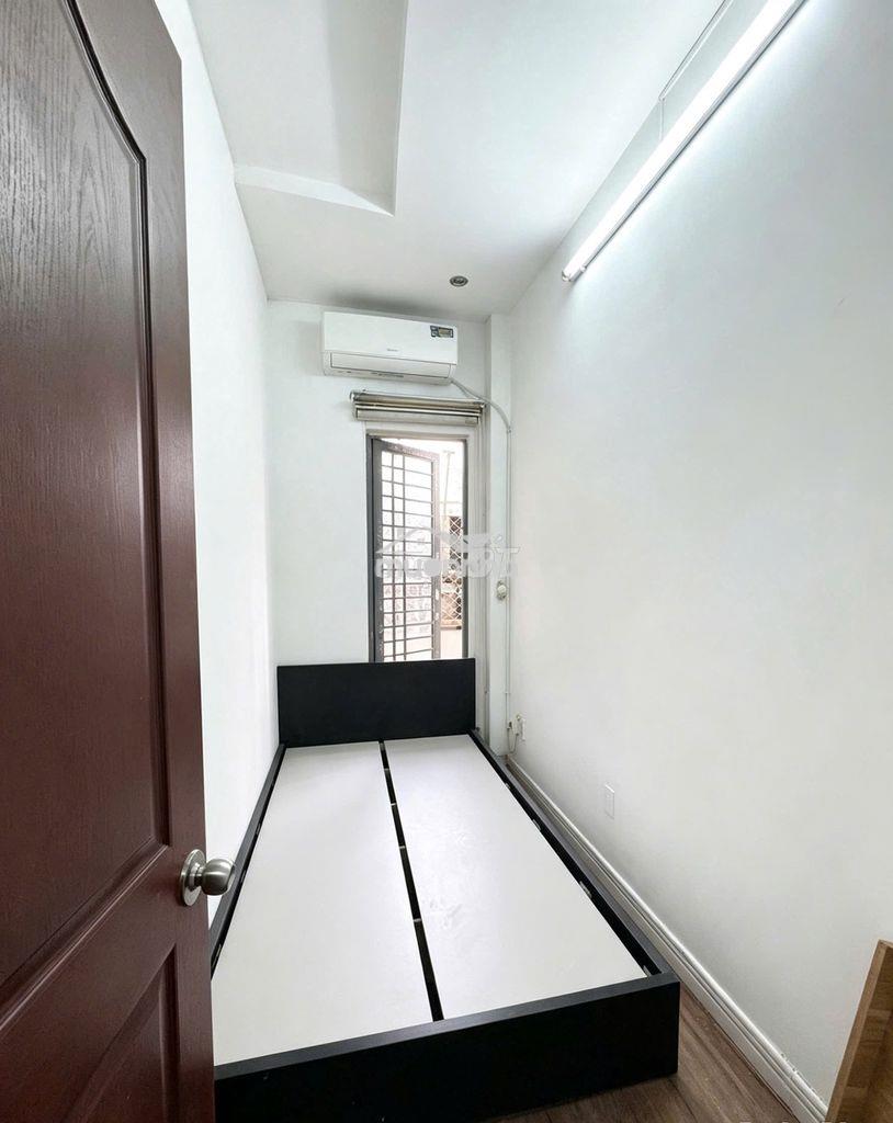 Siêu phẩm 2pn ngay bến xe miền đông cũ - full nt -cửa sổ trời-tách bếp - 3