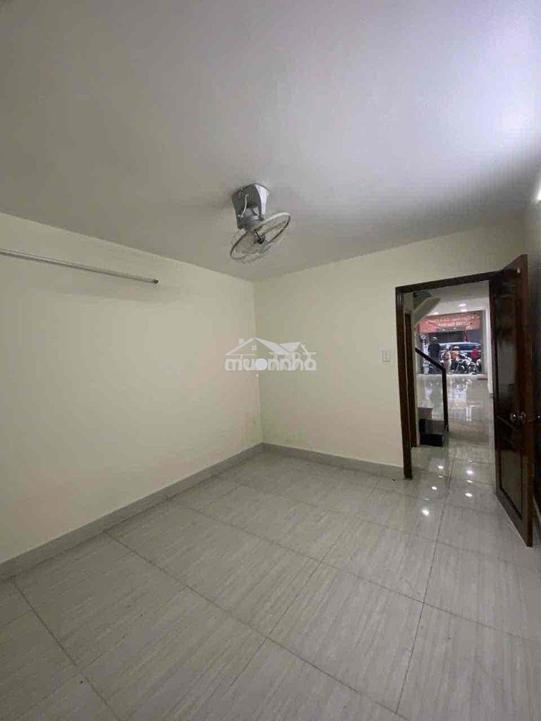 Cho thuê nhà 4 tầng hẻm xe hơi xô viết nghệ tĩnh-ngay q1 giá chỉ: 17tr - 3