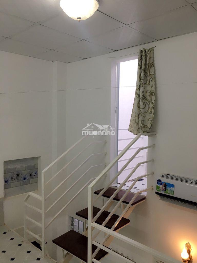 Phòng q5 - 25m2 - có gác - y chang hình - 4