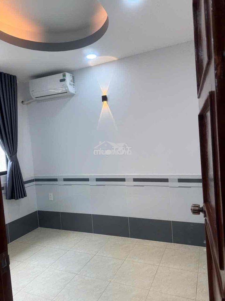 Bán chung cư lầu 4,ngay mặt tiền đường nguyễn tri phương - 2