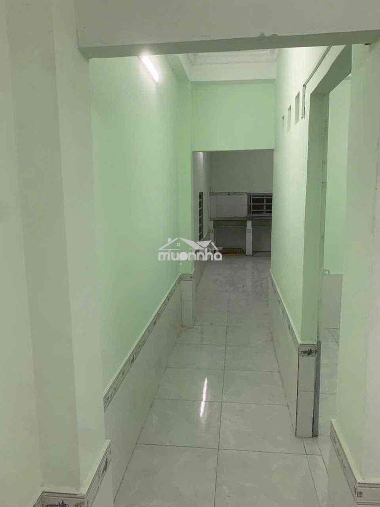 Nhà gần ngã tư ga. trệt lầu 2pn 2wc. khu dân cư an ninh - 2