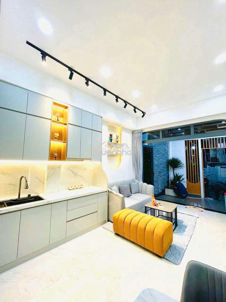🔥 Nhà full nt - có sân - 2pn : 15tr 🔥
🏡 xô viết nghệ tĩnh, bình thạnh
- 4