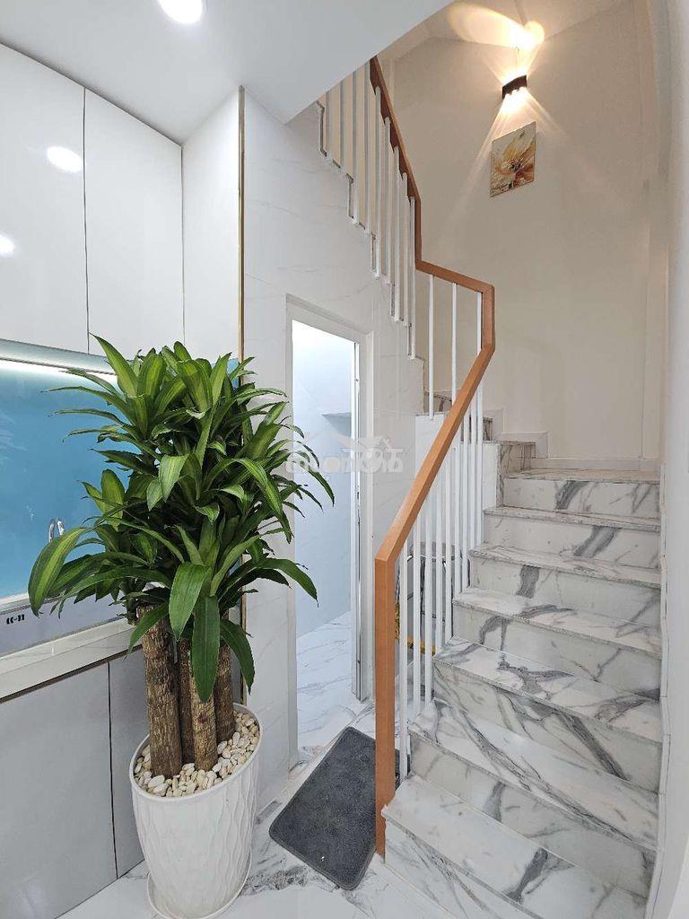 Nhà đẹp 3 lầu âu dương lân - 3
