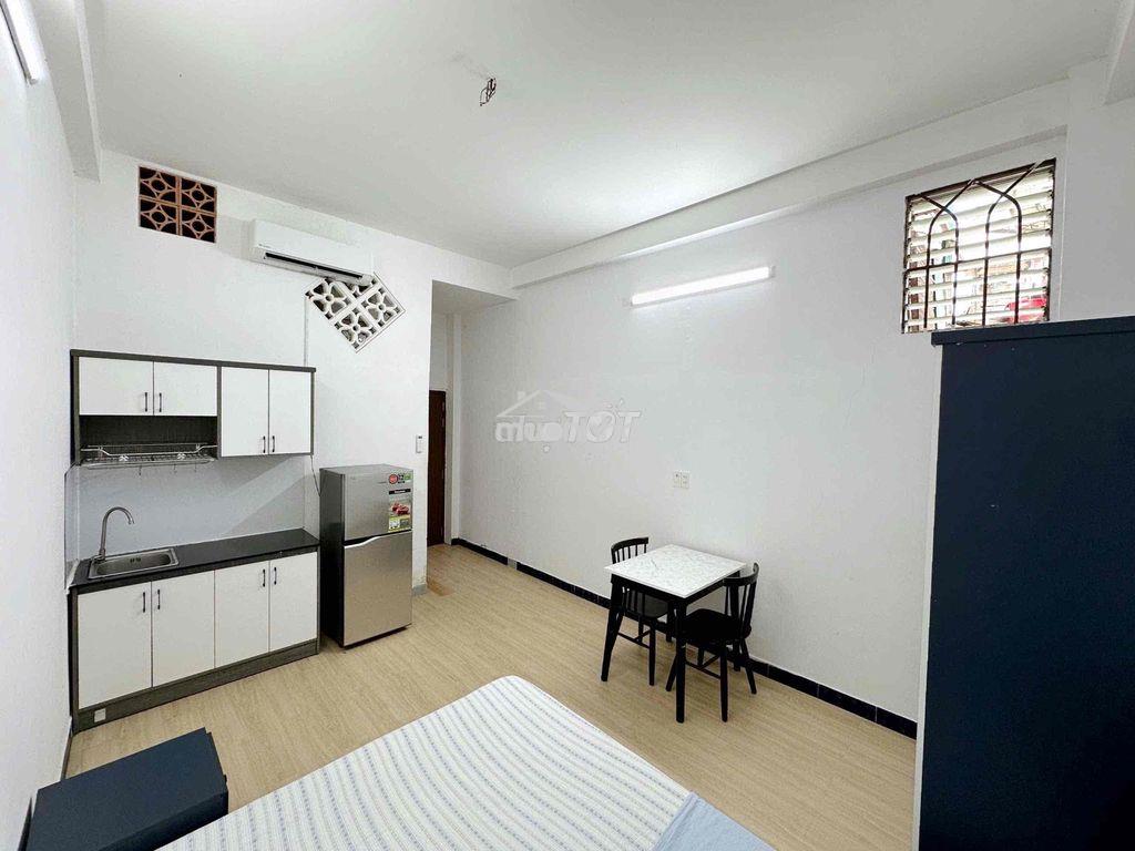 Vừa trống studio cửa sổ  ngay trung tâm q10 - trung tâm các trường đh - 3