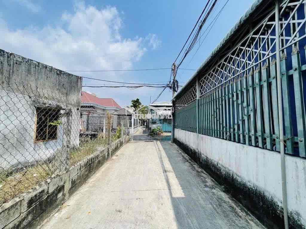 Bán đất tặng nhà 720tr , 210m2  thị trấn củ chi  , sổ hồng riêng - 3