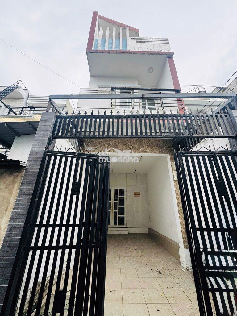 Ct nhà nguyên căn bình chiểu, 260m², 4pn+4 phòng trọ, có sân thượng