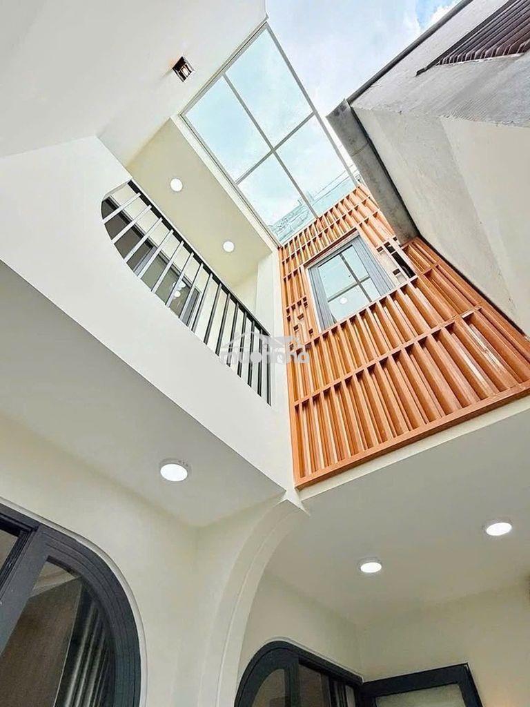 Nhà bình thạnh giá gv - 2 tầng - 30m2 - hẻm ba gác gần đh ngoại thương