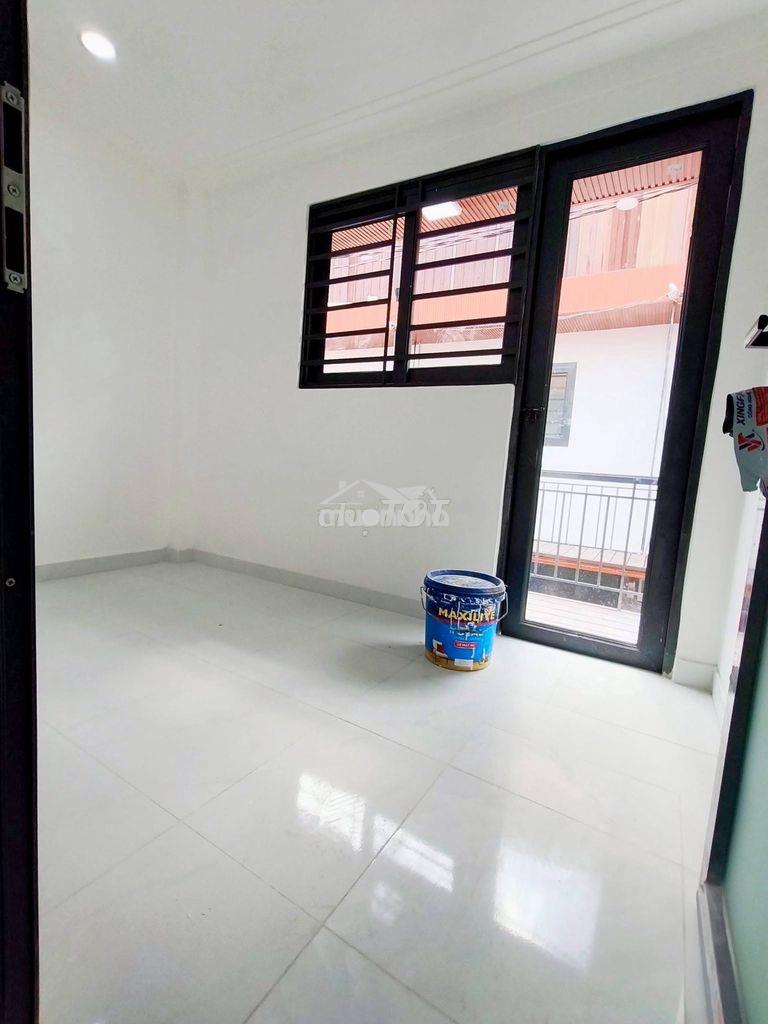 Bán nhà 2pn thạnh xuân 25 quận 12 ban công rộng - 4