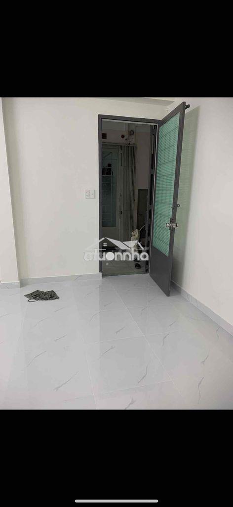Cho thuê căn hộ chung cư 51m . 1pn - 4