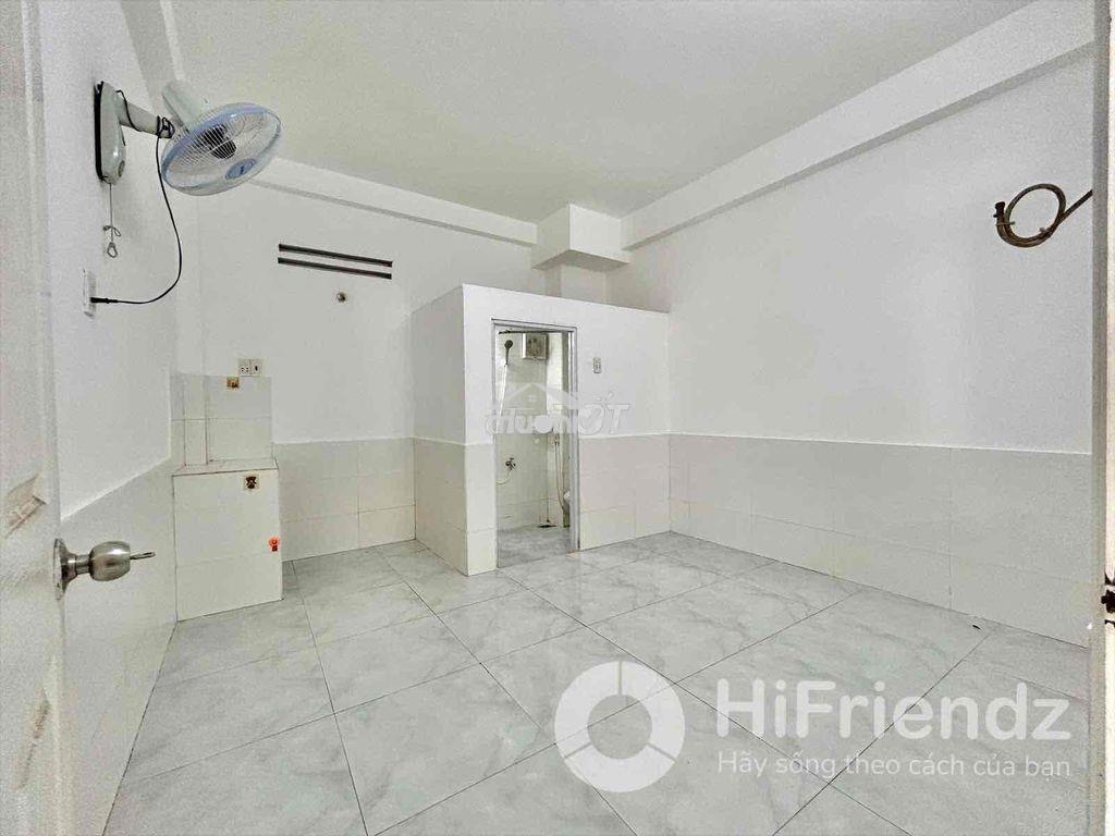 Studio giá rẻ giáp q1,q3,q5- bờ kè hoàng sa - lê văn sỹ - 3