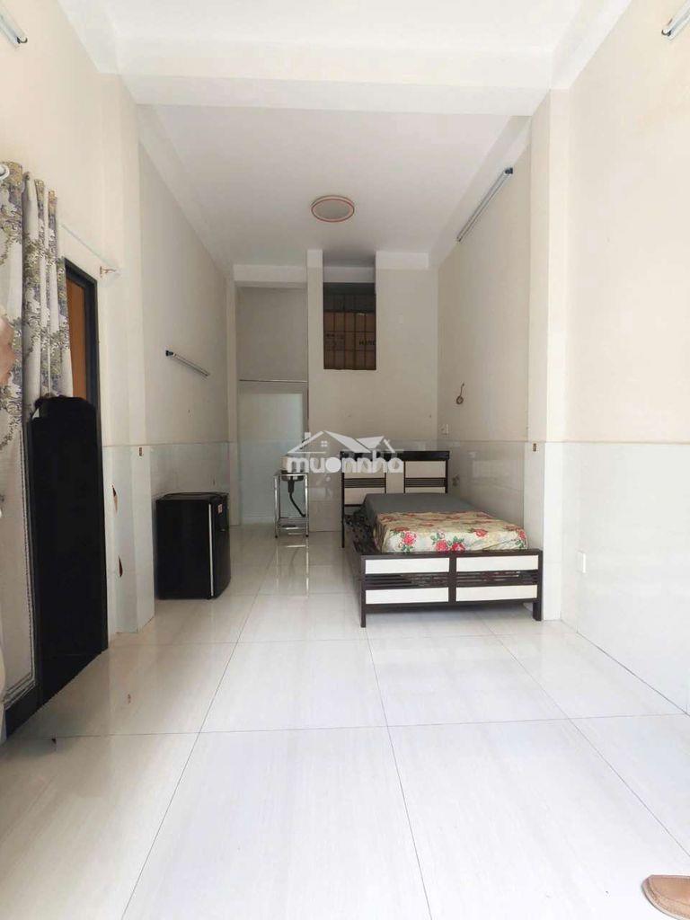 Nhà cho thuê lối đi riêng 25m2 nhà trệt - 2
