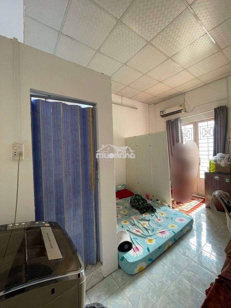 2tầng - hxh - giáp phú mỹ hưng - dt 69m2 -sổ hậu 5m -tlai ra mt-4.x tl - 4