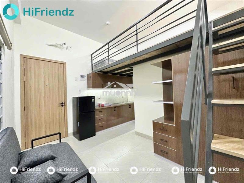 Cho thuê duplex full nội thất - cửa sổ trời thang máy ngay aeon , huit